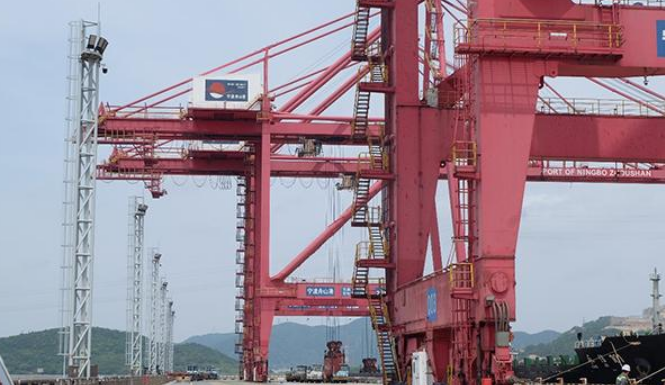 【中国有约】探访世界第一大港|宁波舟山港：深度融入“一带一路”建设