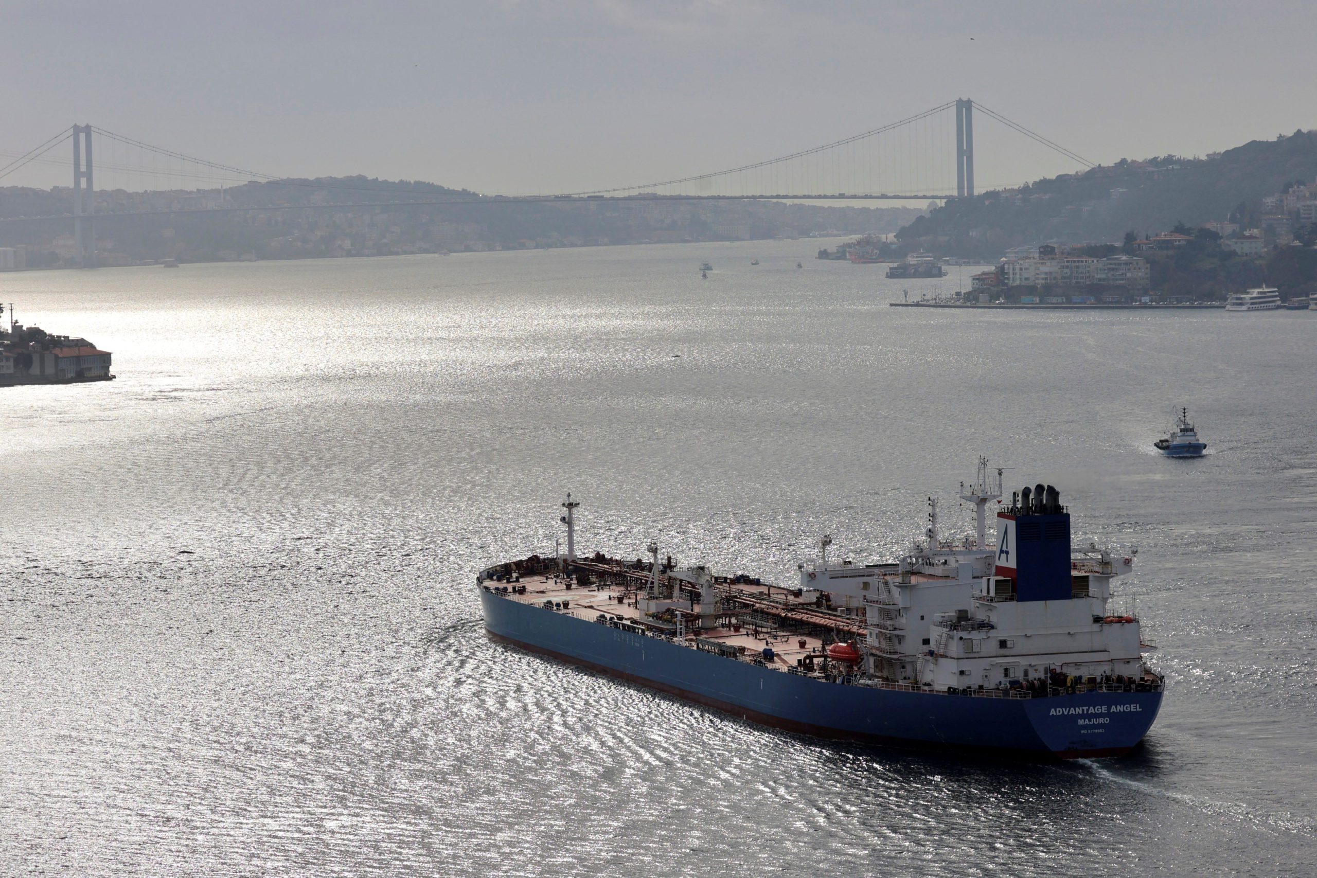 中东原油出口激增， 超大型油轮（VLCC）运价飙升