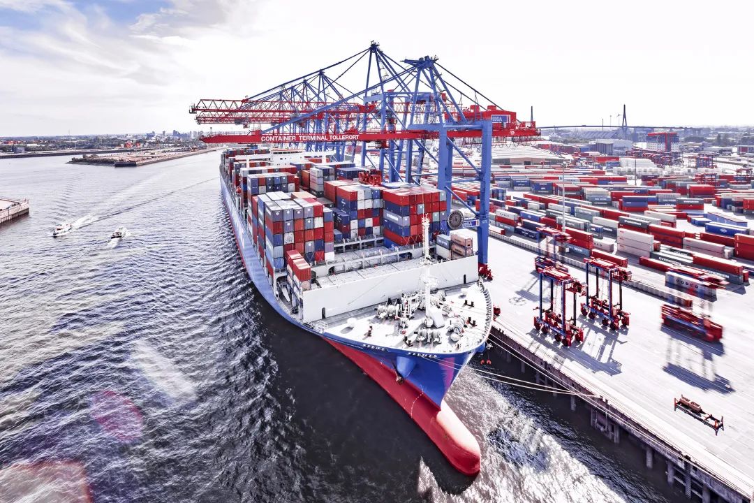 中远海运港口完成汉堡港码头股权收购