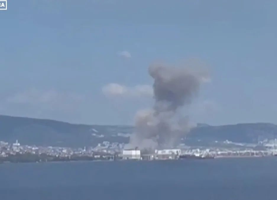 突发！土耳其一港口发生剧烈爆炸