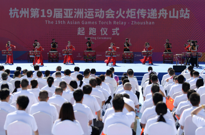 这位知名船员，担任亚运火炬手！