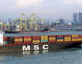 MSC送拆今年第十三艘老旧集装箱船！