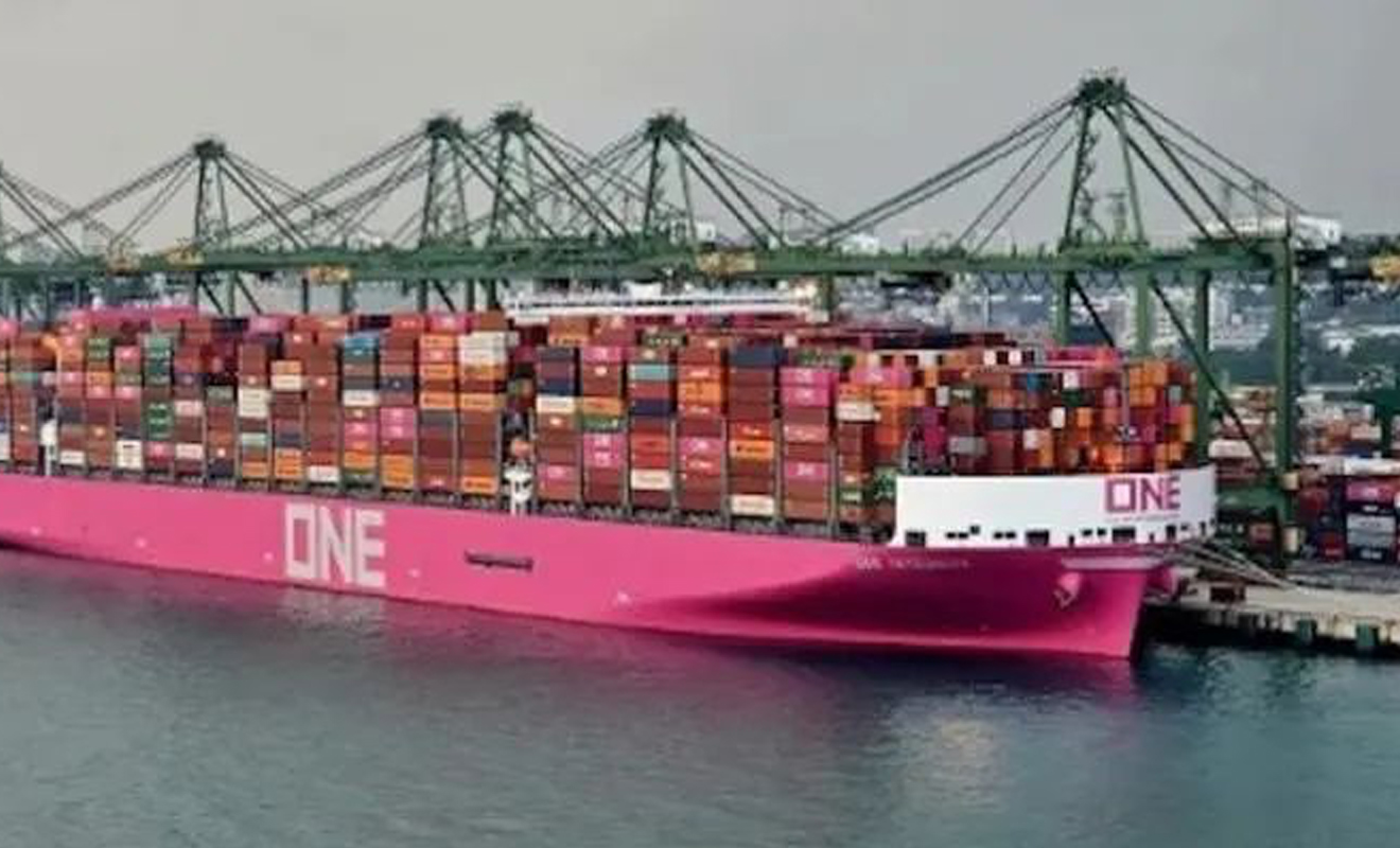 21954 TEU! 这艘船装载了世界上最多的集装箱