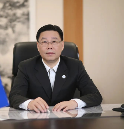 中远海控总经理杨志坚：航运新经济业态应加强制度保障