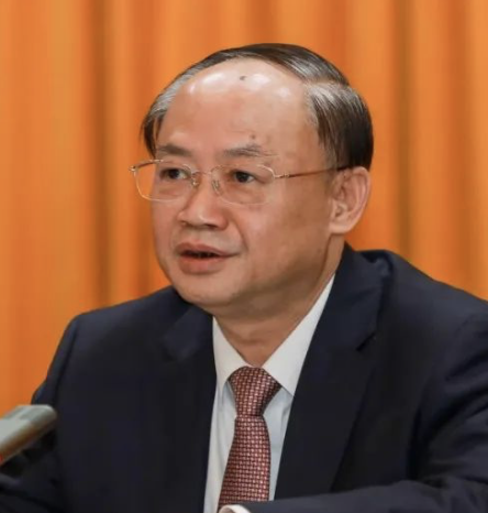 广州港董事长李益波辞职