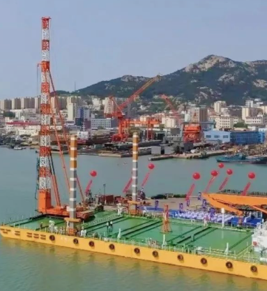 这家船厂造，海上光伏打桩运维船“蓝鲲02”交付