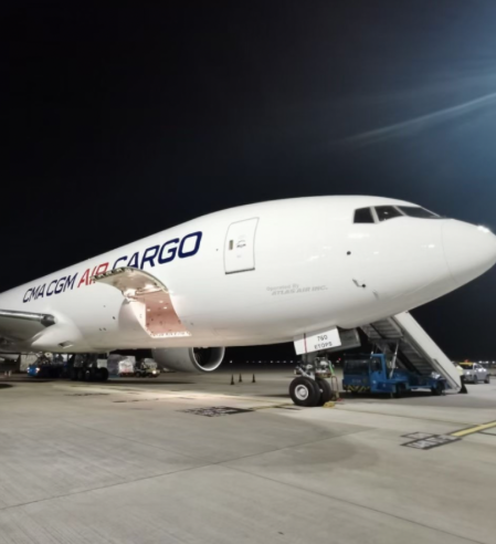 达飞开通首条空运跨太航线