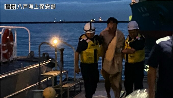 奇迹！海员落水5小时后获救！全靠这一招！