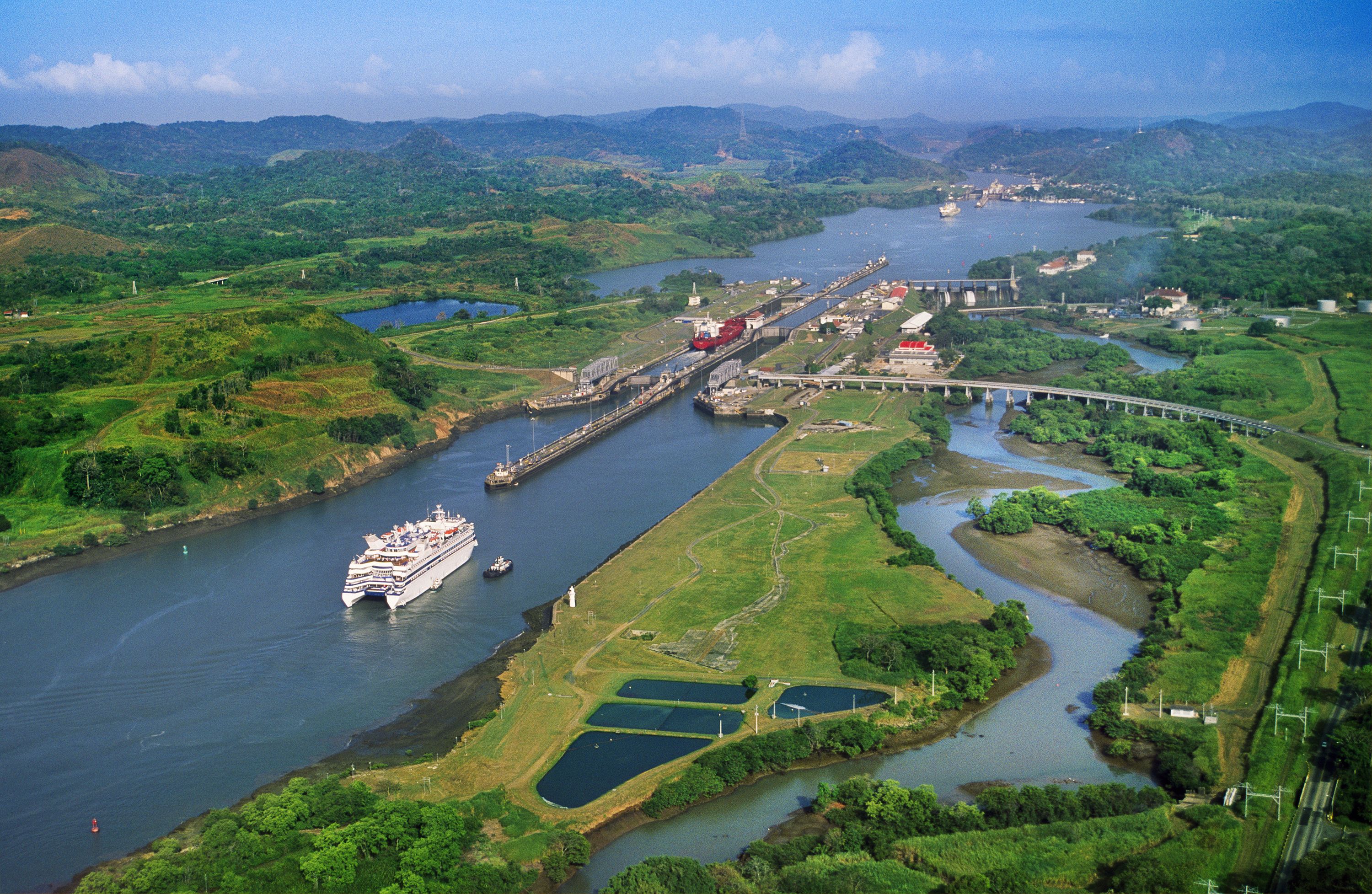 230613093624-panama-canal-file.jpg