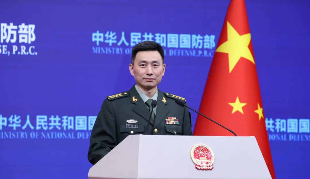 中国正在建造大型核动力航母？国防部回应