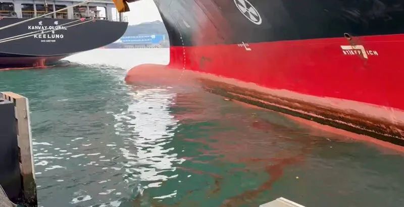 罚30万！基隆港一集装箱船漏油100升