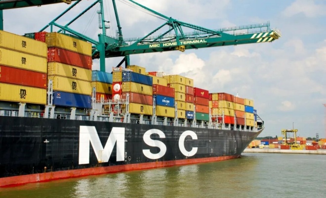 逆市扩张!班轮巨头加速收购二手船