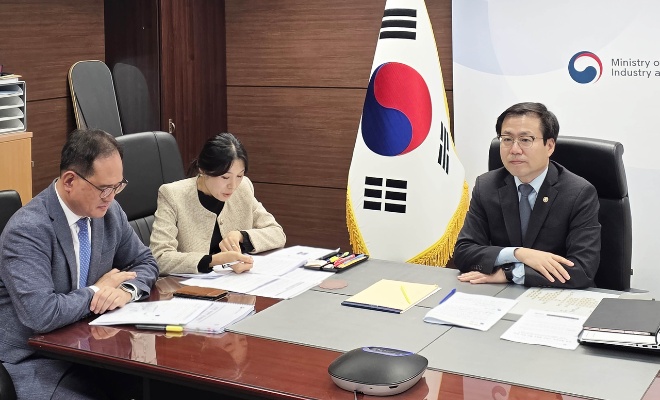 韩国希望争取尽早解除涉韩船企制裁