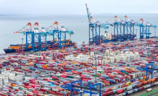 安全还是效率？重返红海或将压垮欧洲港口！