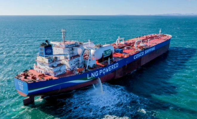 中远海能光租6艘VLCC