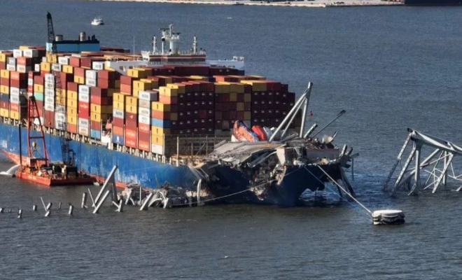 “达利”号撞桥真相公布：源于一根松动的电线