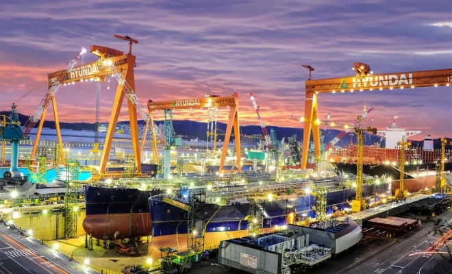 韩国造船“巨无霸”诞生！