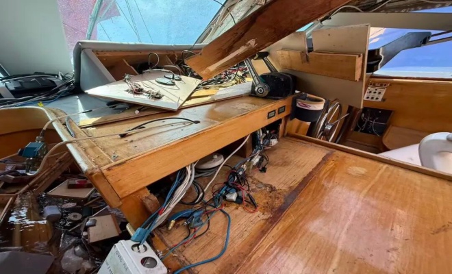 翟墨：暂停南极航行！