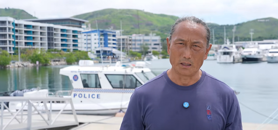 翟墨船长巴新航行遭遇船只洗劫 全员平安归国后披露完整细节