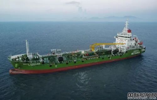 全球首艘甲醇双燃料甲醇运输/加注船交付离厂