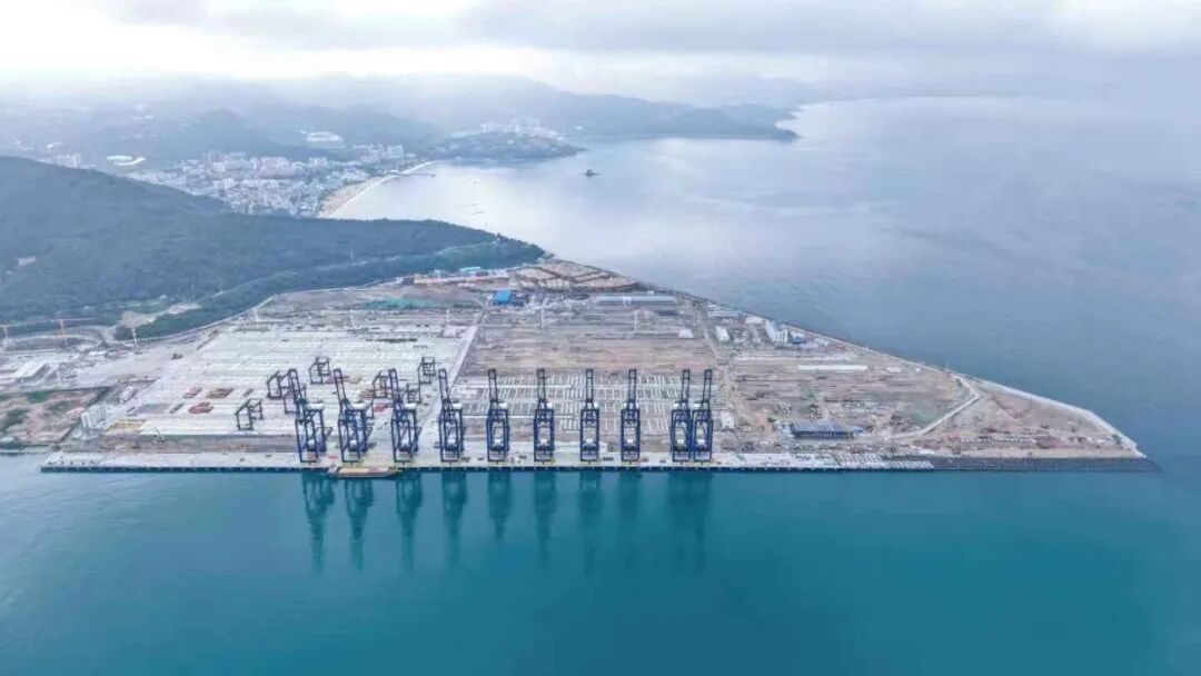 盐田港20万吨级泊位+3
