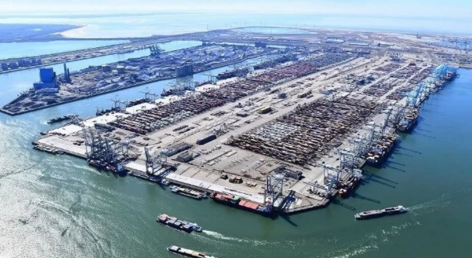 鹿特丹港建设全球最大岸电，助力港口脱碳