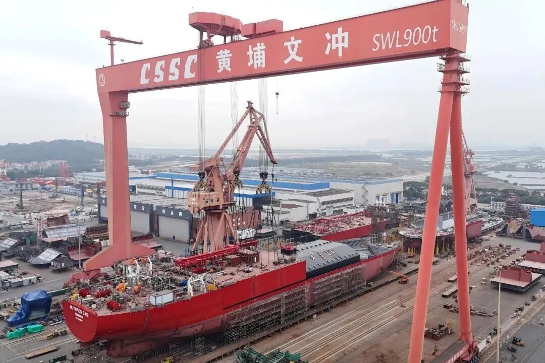 希腊船东重返中国船厂，再订两艘中型箱船