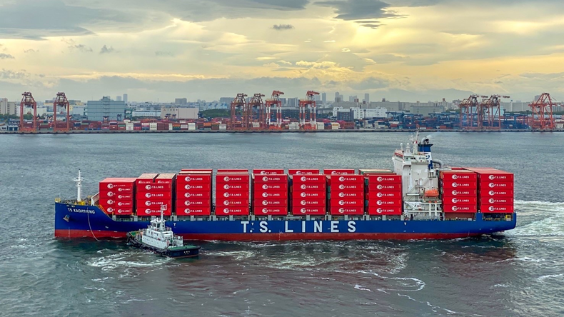 德翔海运拟出售船舶