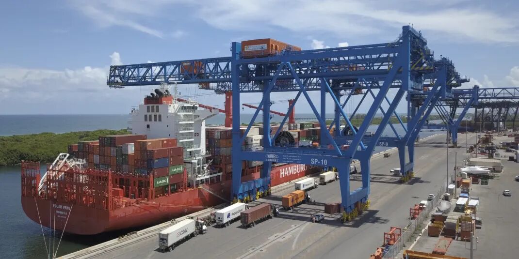Hapag-Lloyd Becomes Sole Shareholder of This Terminal