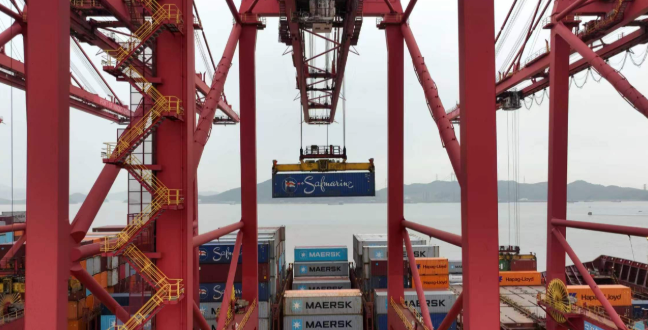 我国首次！镍氢气电池储能柜在宁波完成海运出口