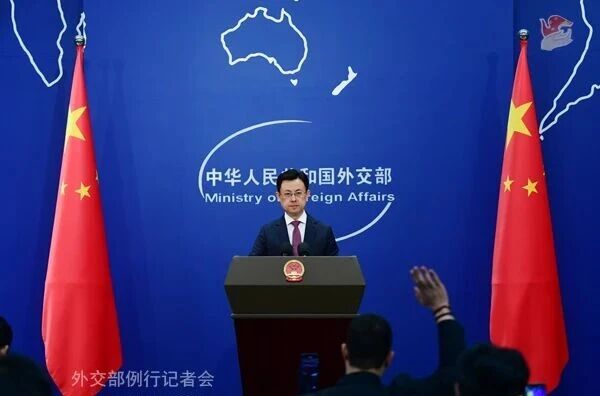 ​美方称“扣押船只是从中国开往伊朗”，中方回应