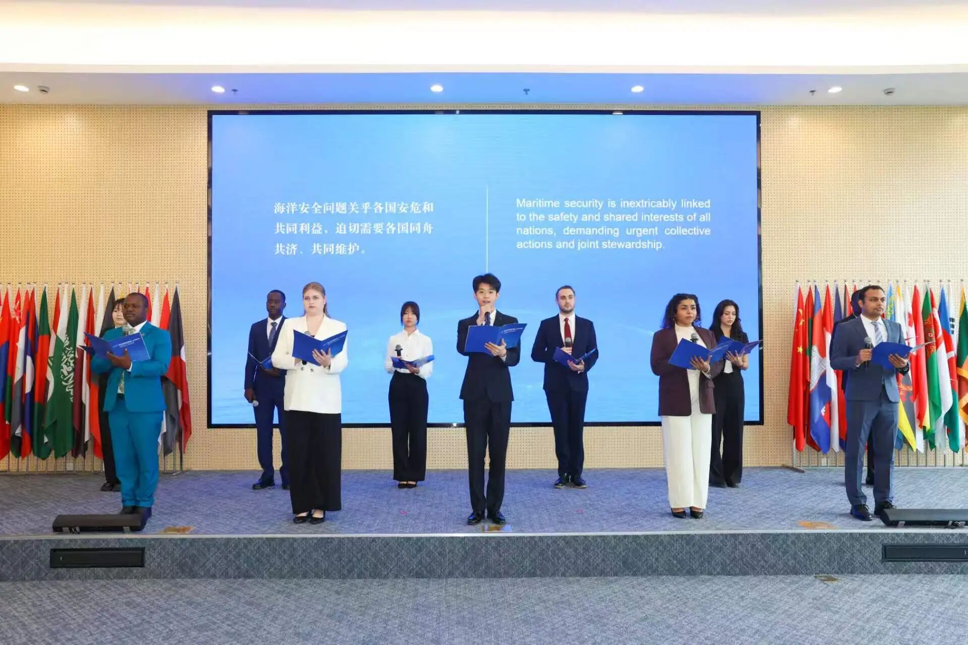 共同体1.jpg 共同体1.jpg