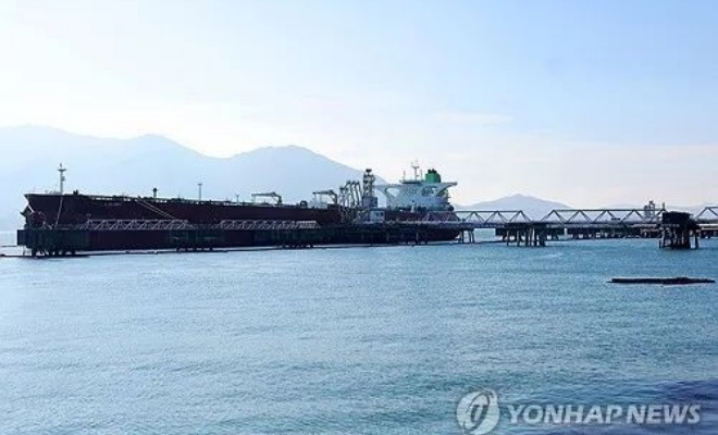 韩国第4艘油轮通过红海，运回原油