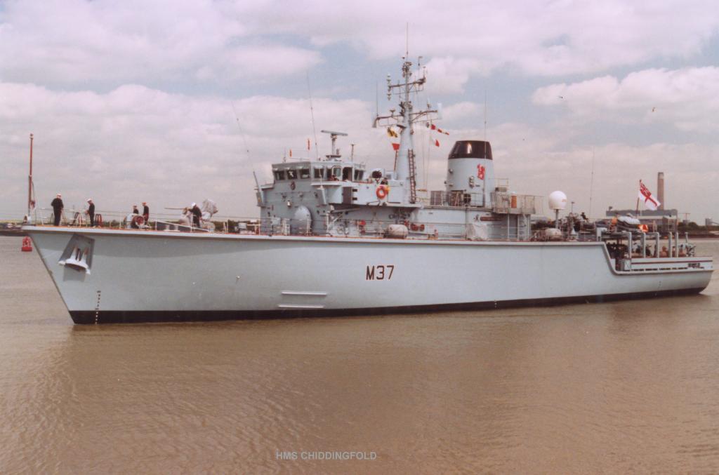 HMS CHIDDINGFOLD