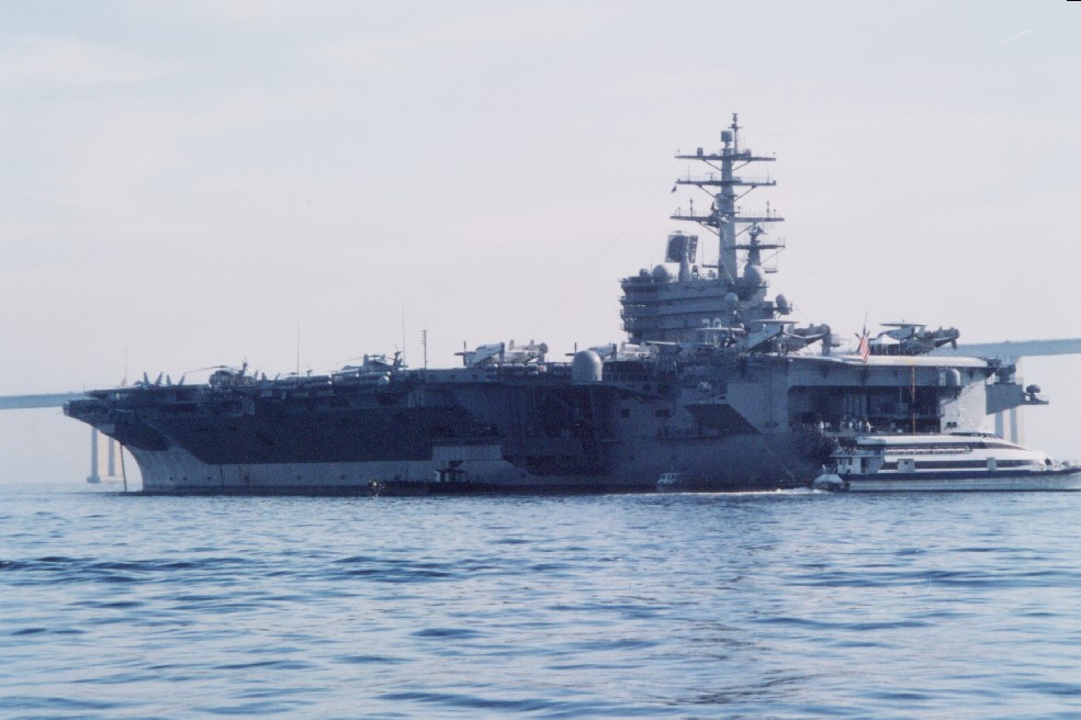 USS Ronald Reagan - CVN 76