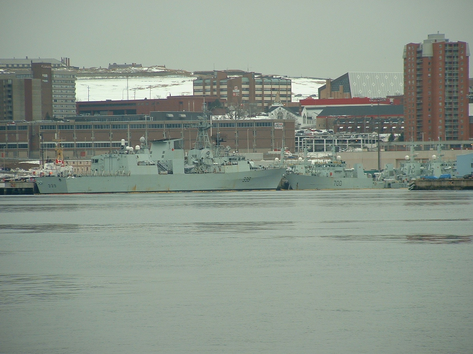 HMCS  Charlottetown  FFH 339