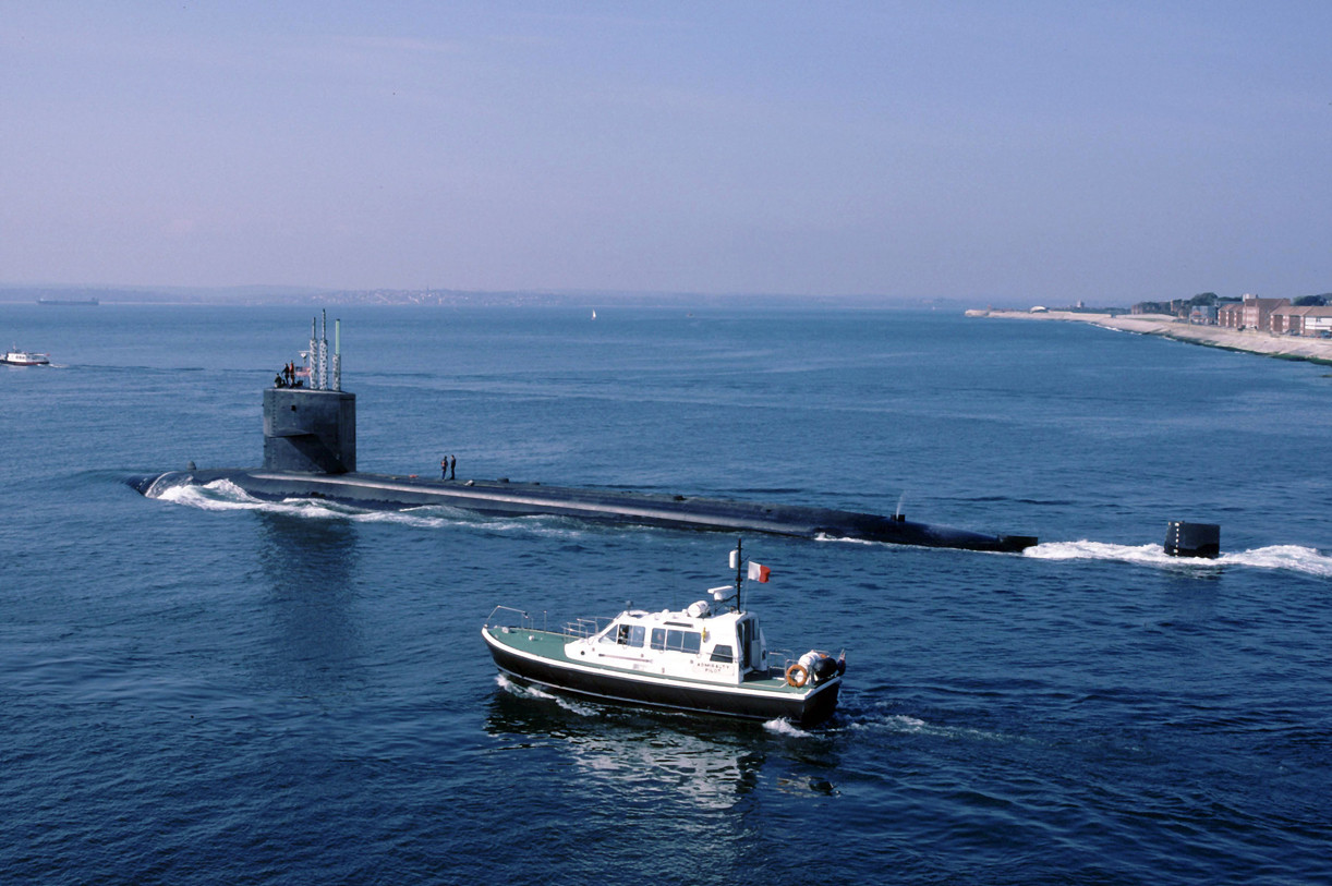 USS L MENDEL RIVERS