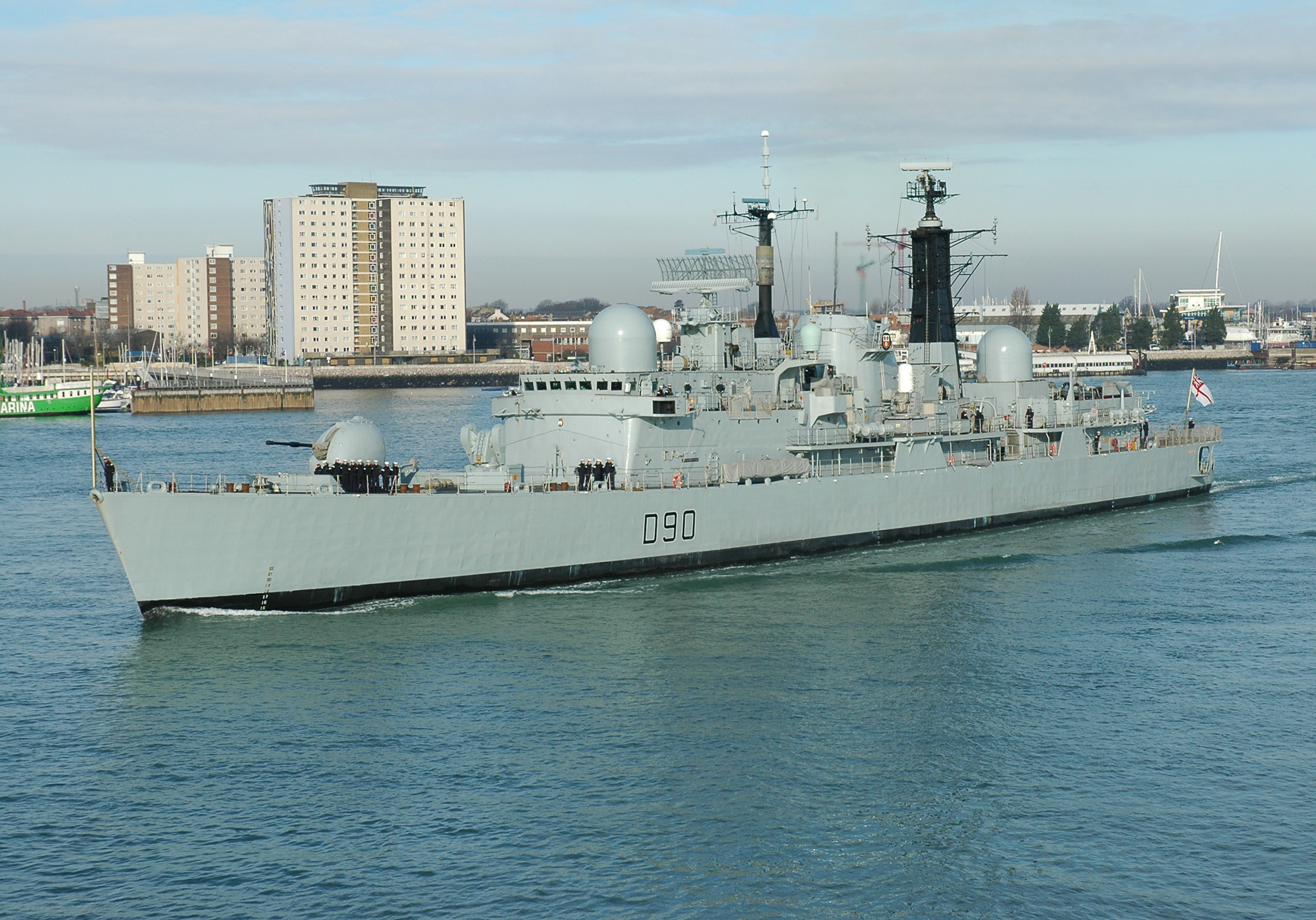 HMS Southampton D90