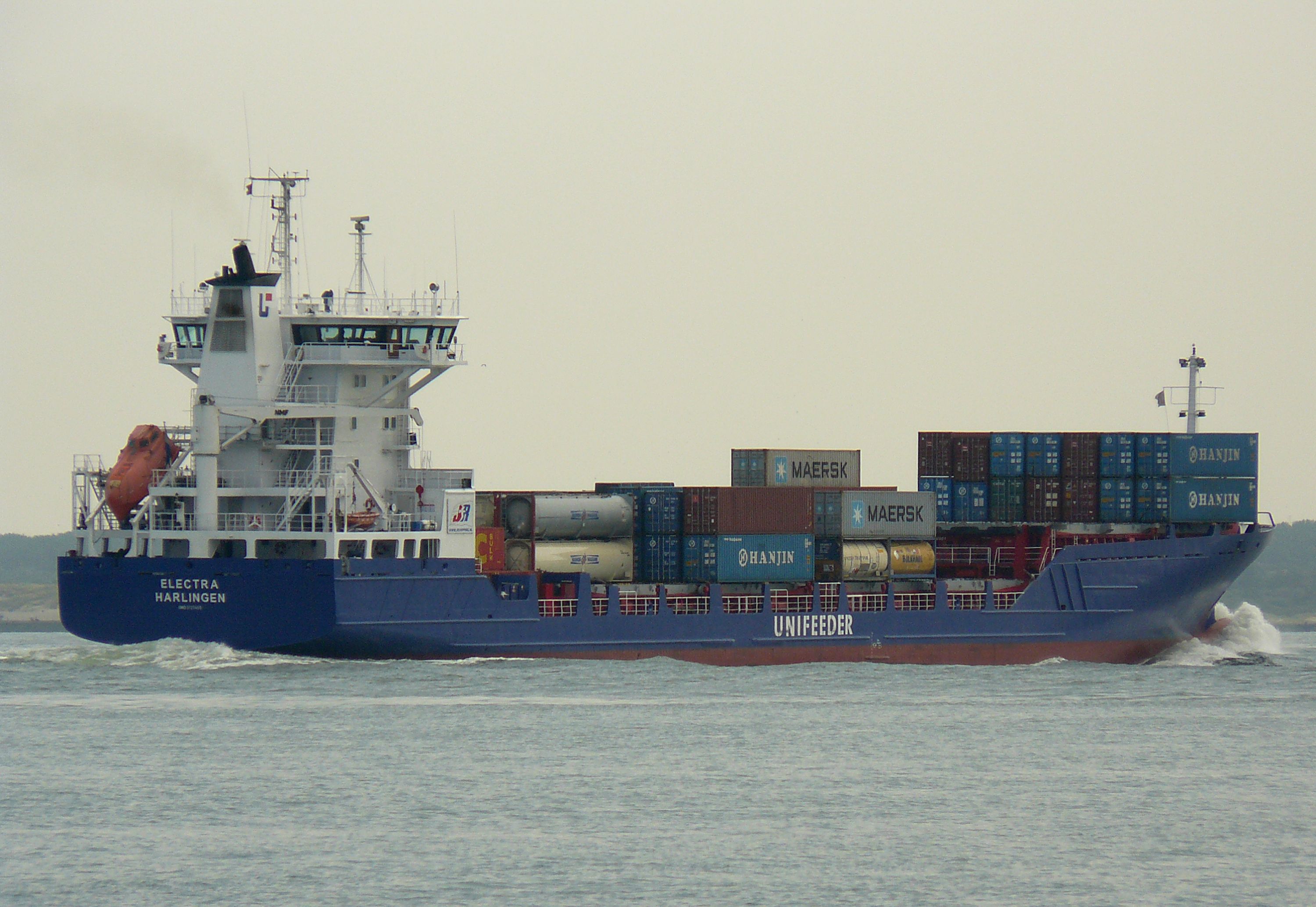 OOCL NEVSKIY