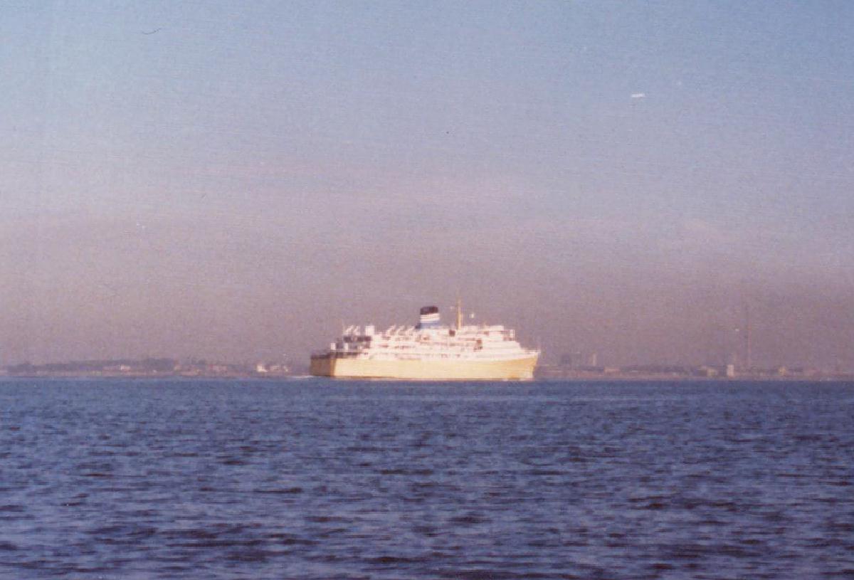 EMPRESS OF AUSTRALIA