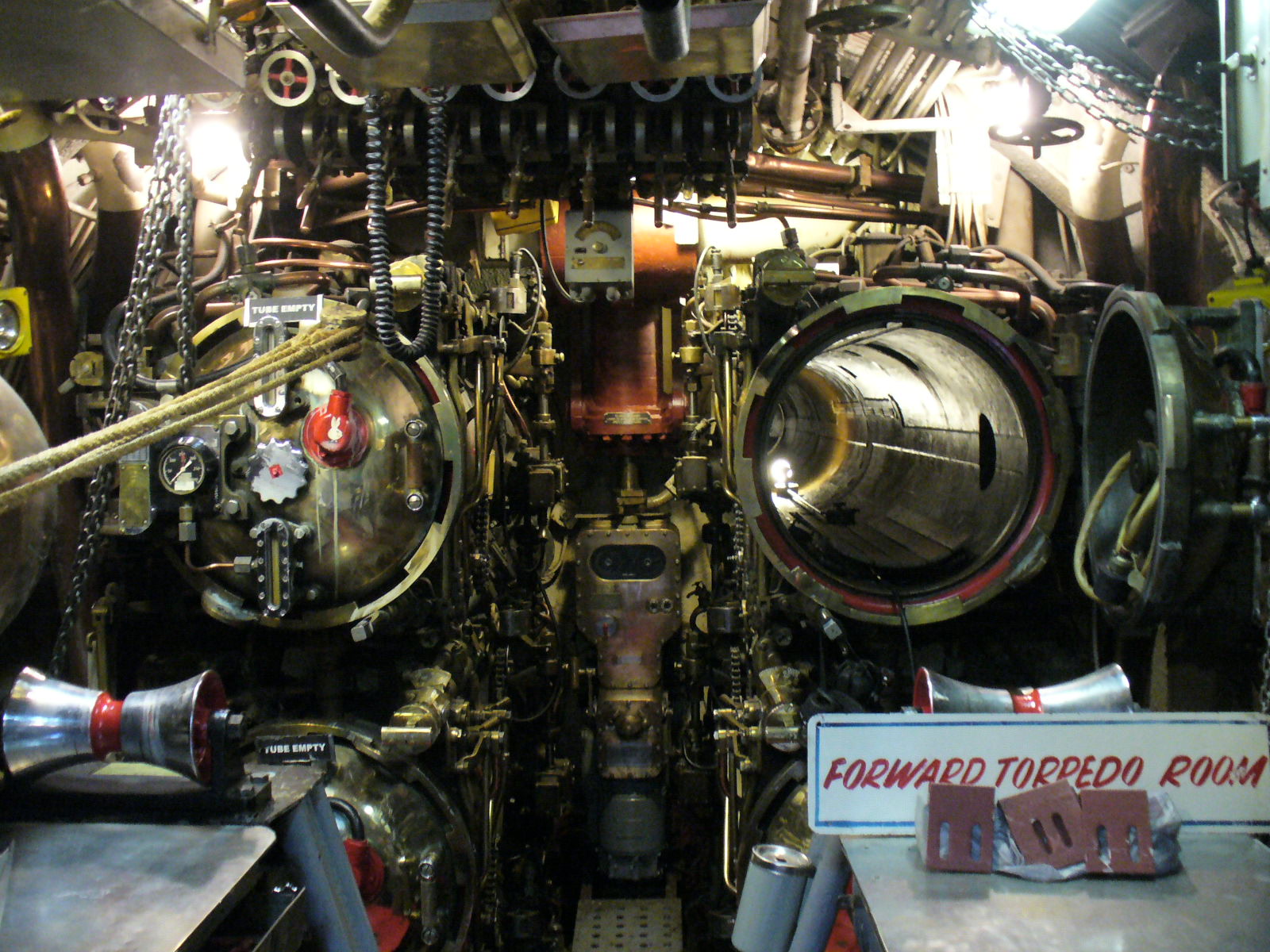 USS TORSK
