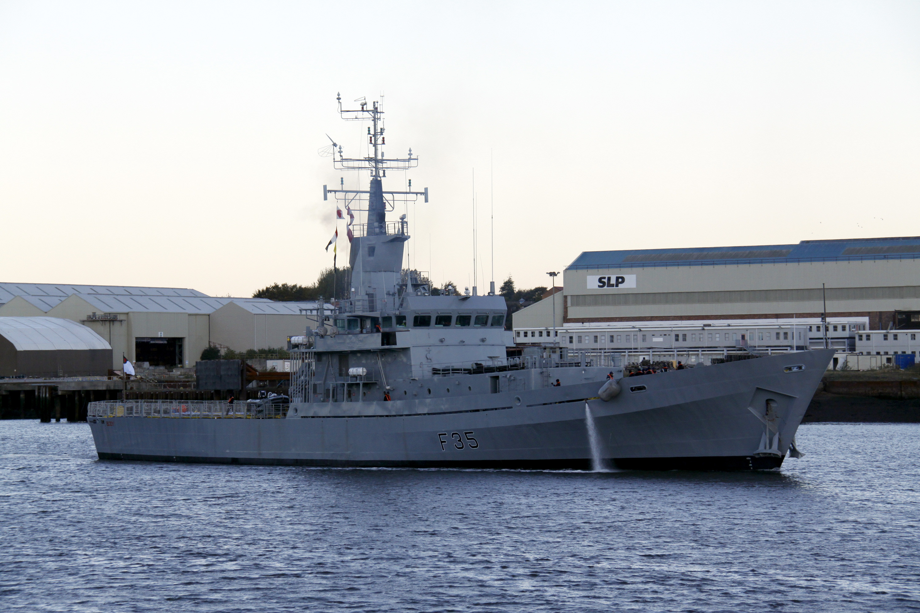 Bijoy (ex HMS Dumbarton Castle)