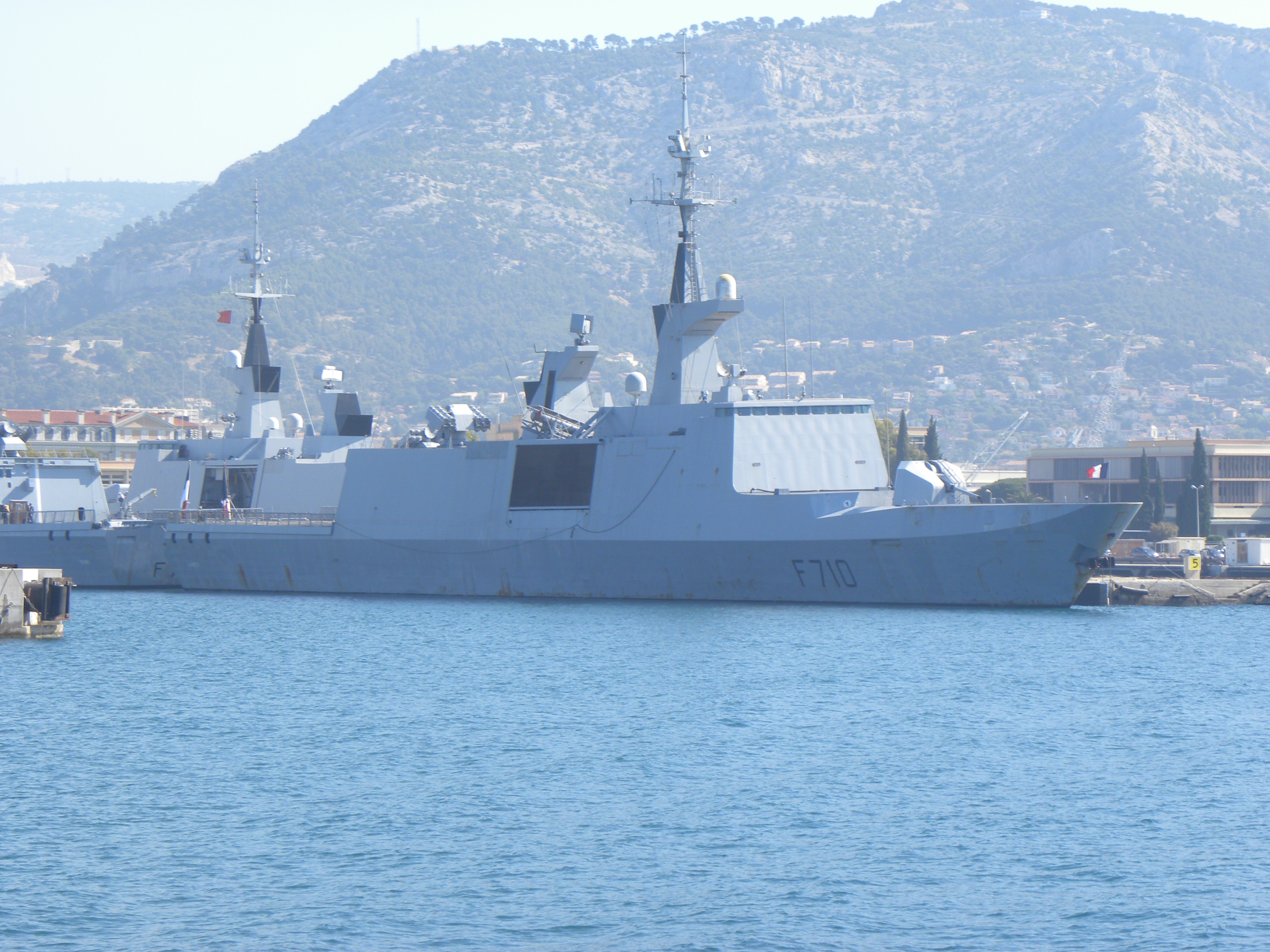 F710 La Fayette