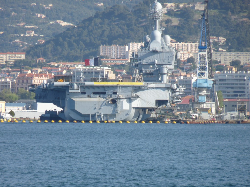CHARLES DE GAULLE R97
